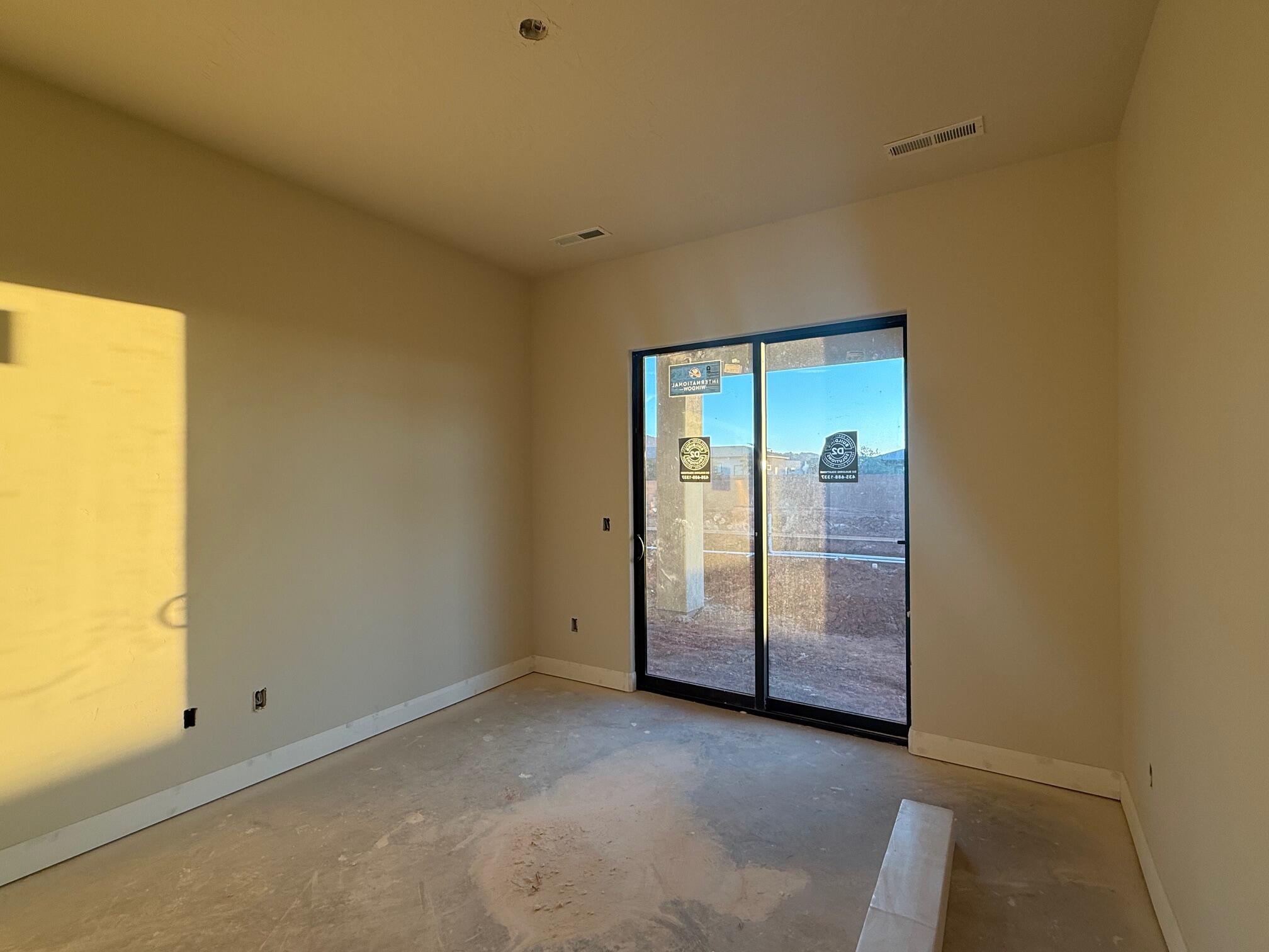 ONYX CANYON - Residential