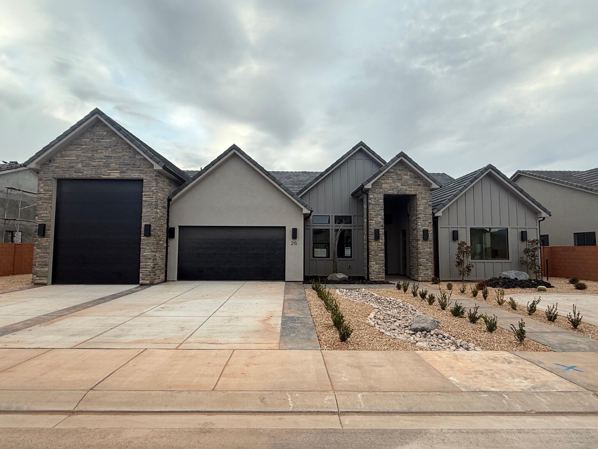 ONYX CANYON - Residential