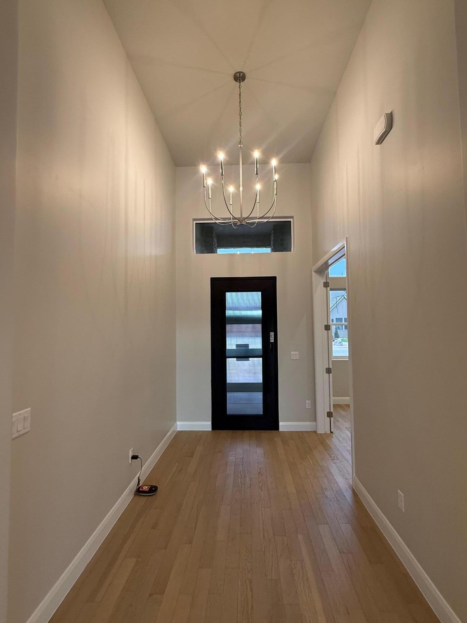 ONYX CANYON - Residential