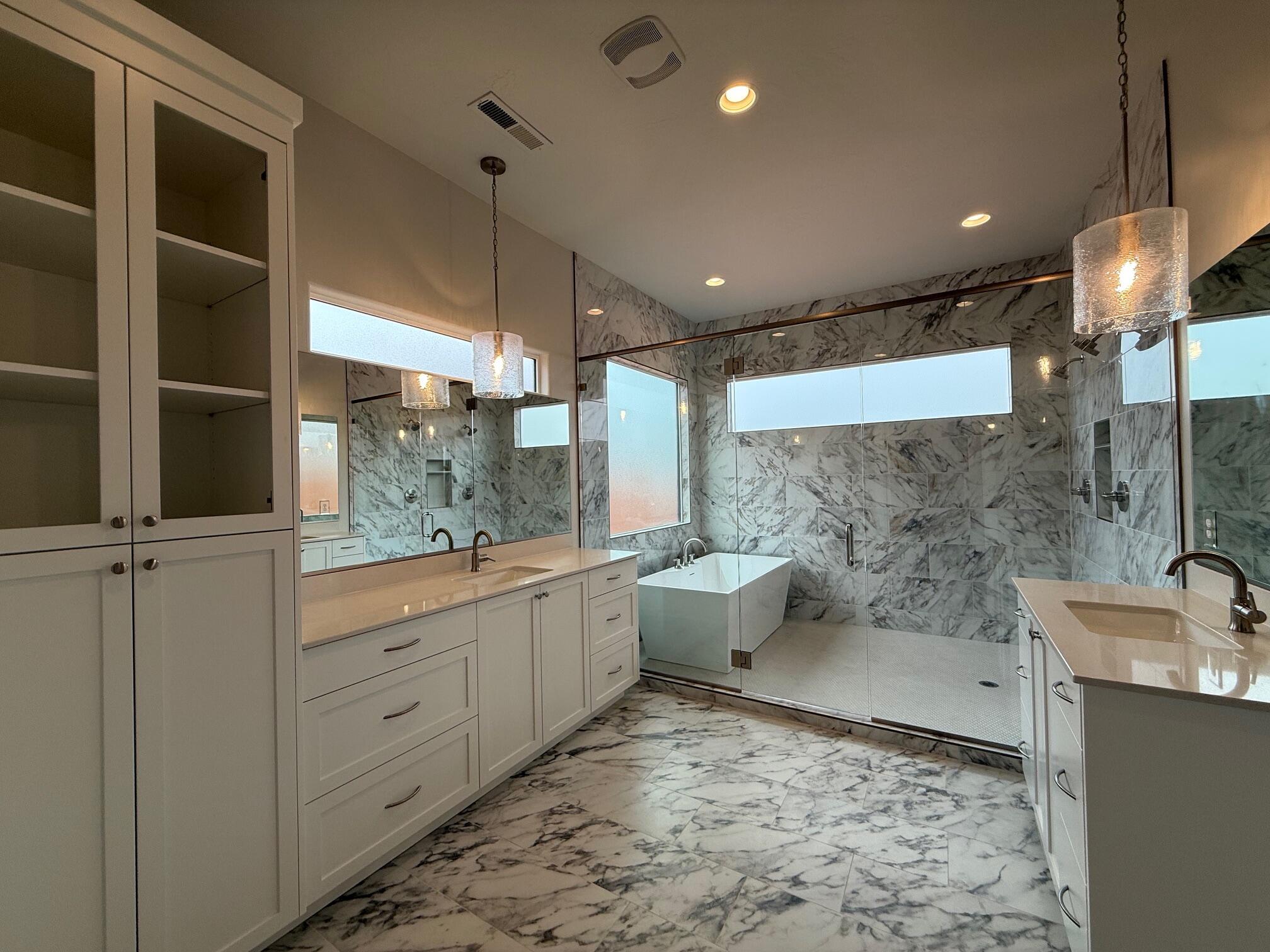 ONYX CANYON - Residential