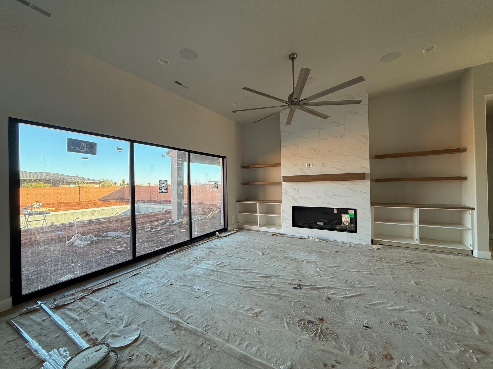 ONYX CANYON - Residential