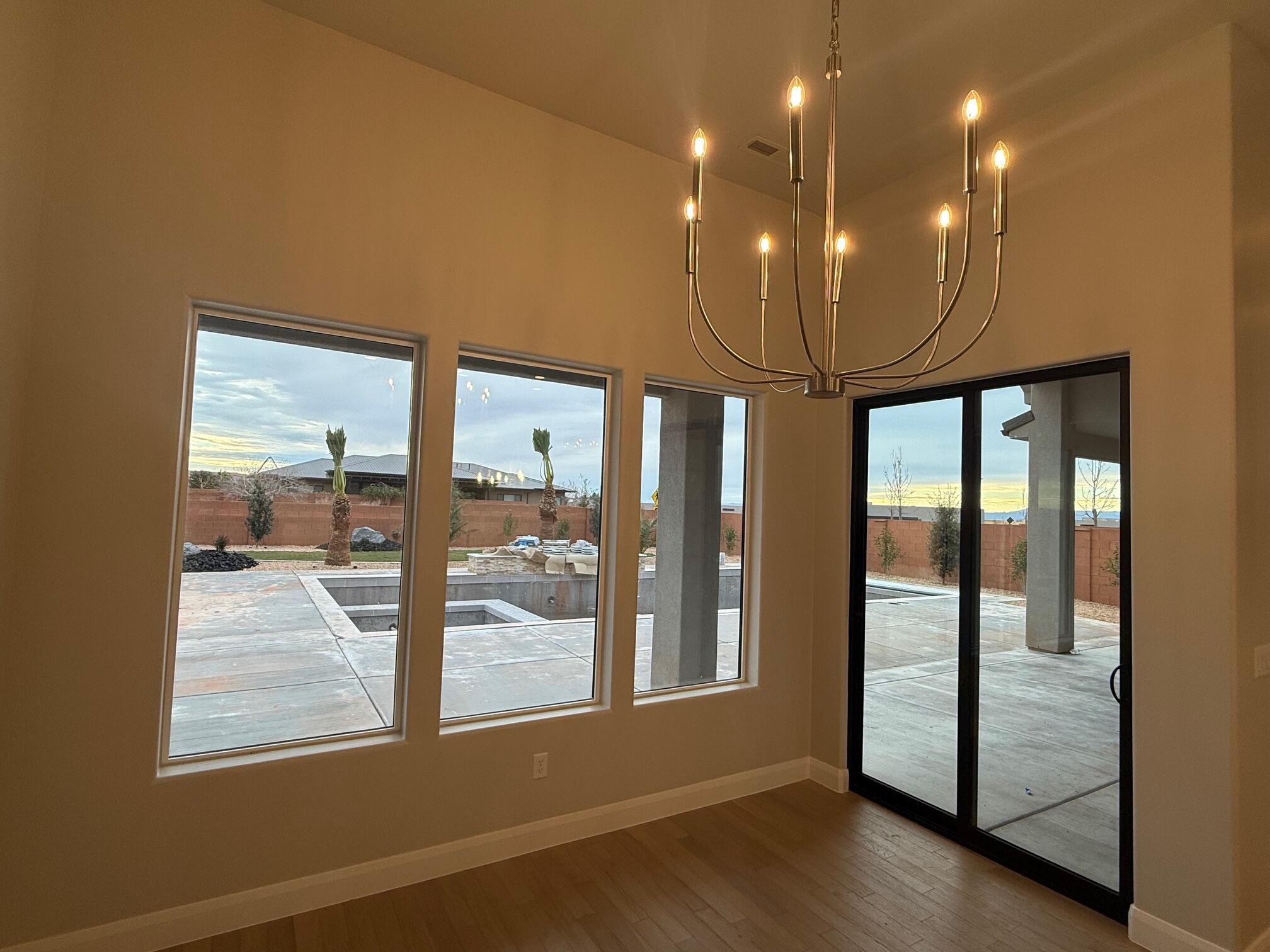 ONYX CANYON - Residential