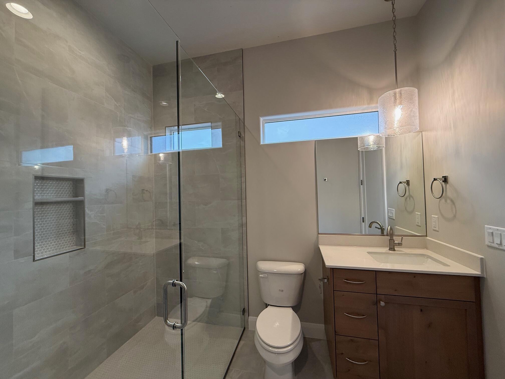 ONYX CANYON - Residential