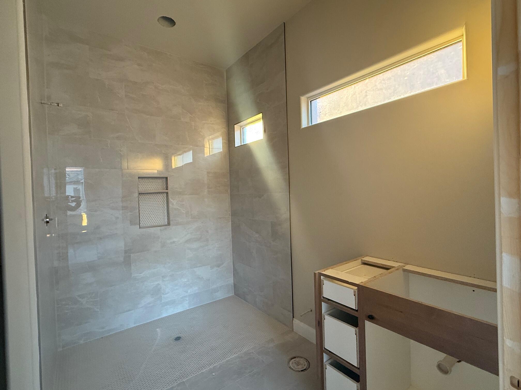 ONYX CANYON - Residential