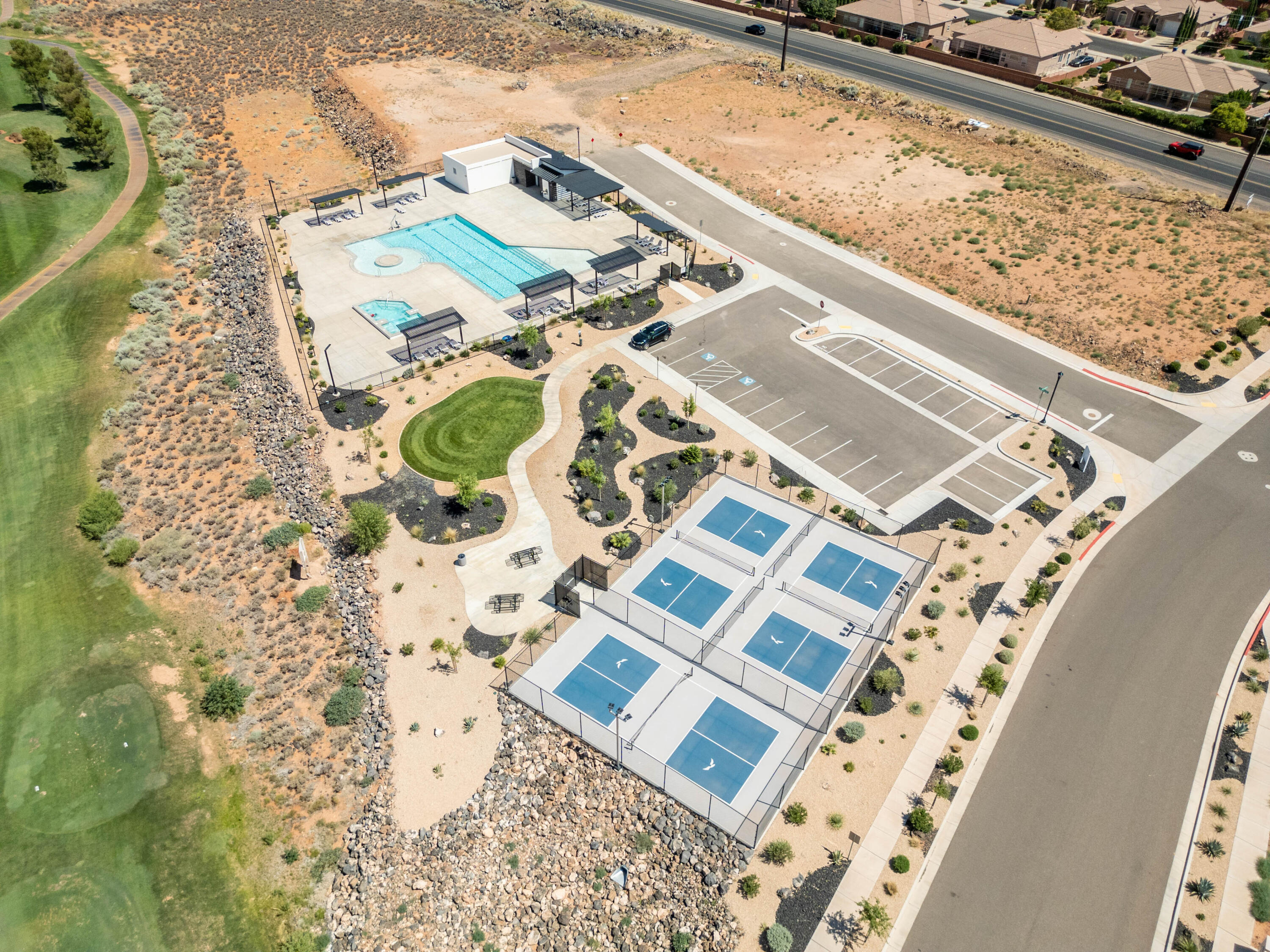 EAGLE POINTE - Residential