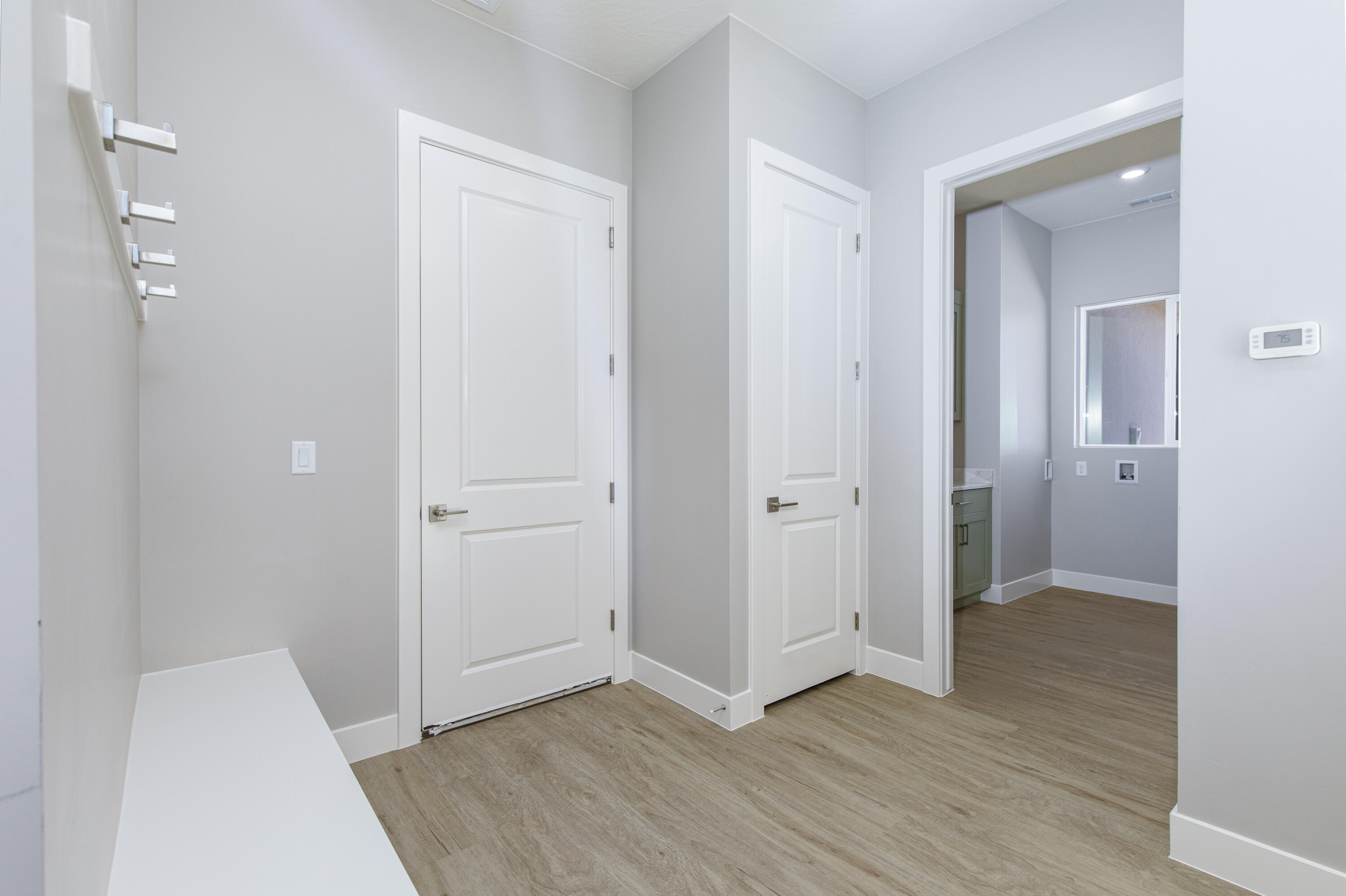 EAGLE POINTE - Residential