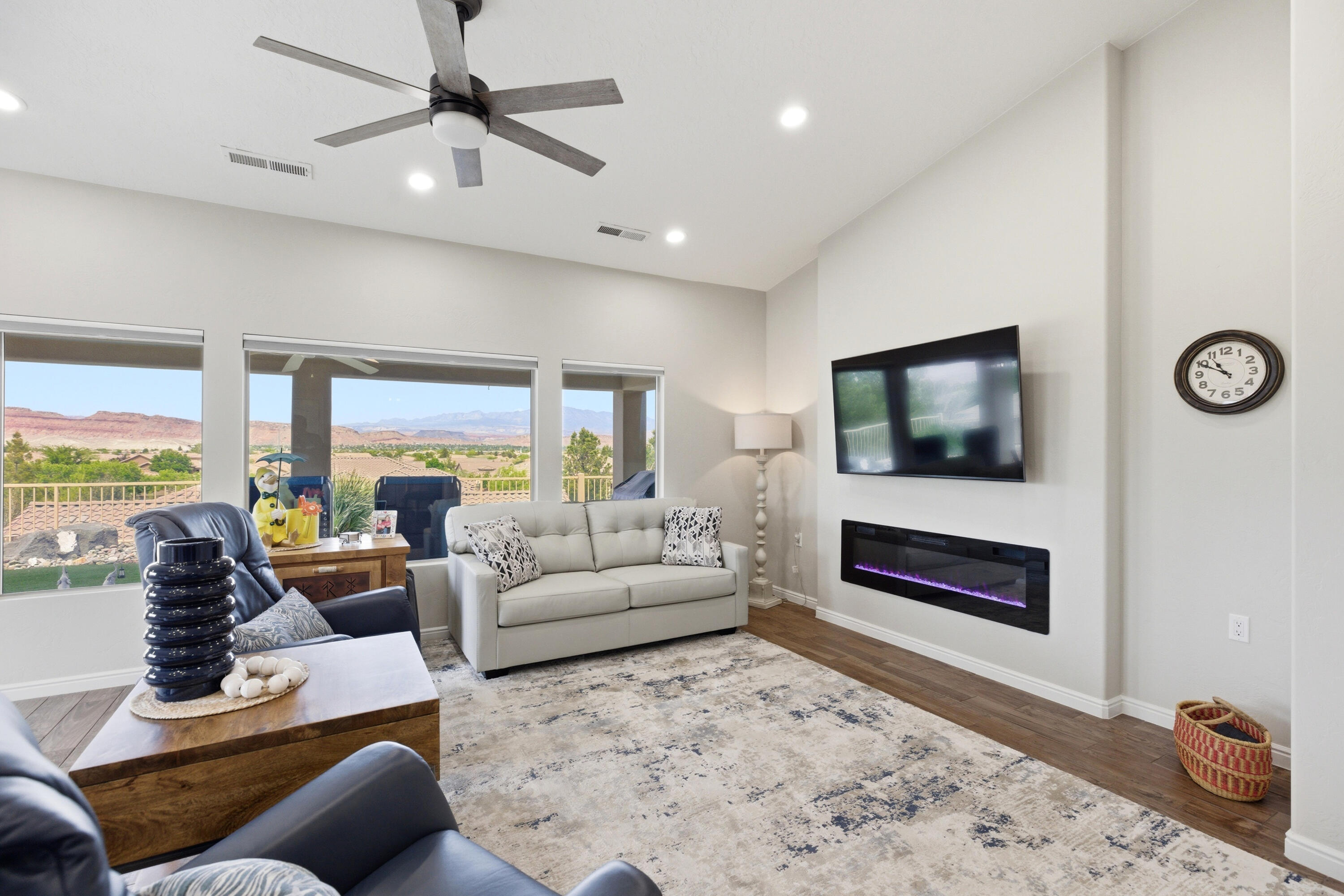 SUN RIVER - Residential