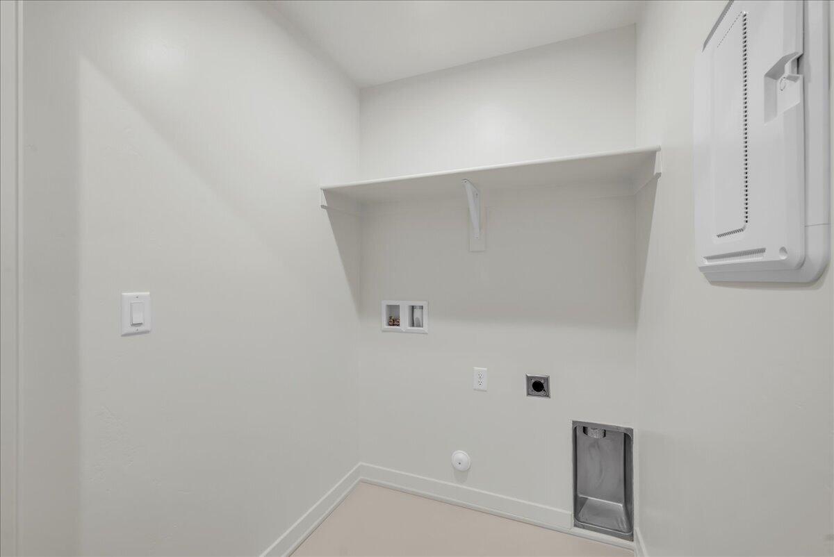 RED TRAILS SUNRISE VALLEY - Residential