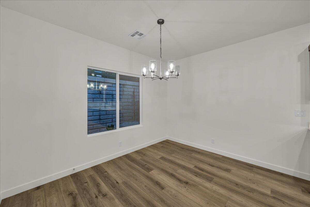 RED TRAILS SUNRISE VALLEY - Residential