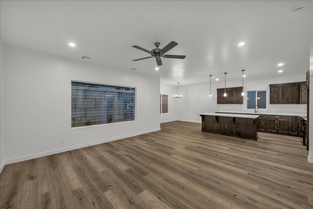 RED TRAILS SUNRISE VALLEY - Residential