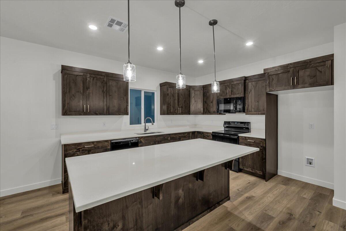 RED TRAILS SUNRISE VALLEY - Residential