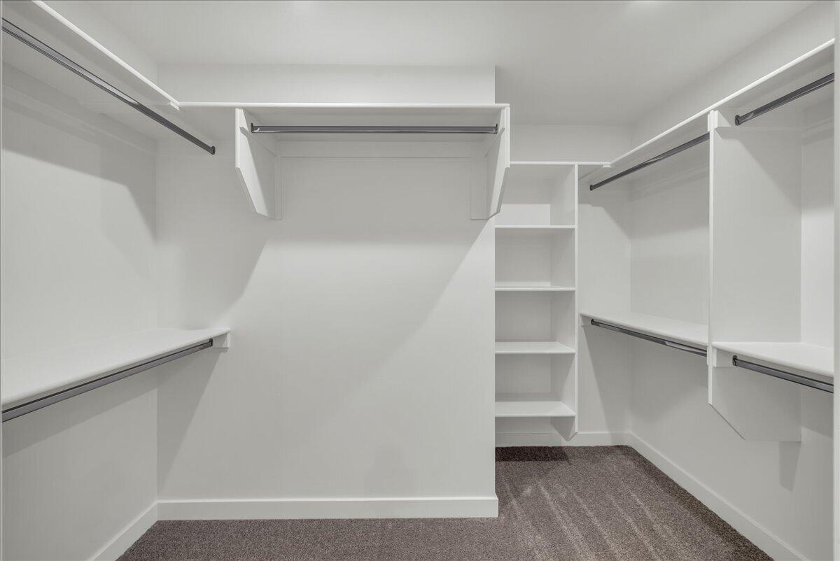 RED TRAILS SUNRISE VALLEY - Residential