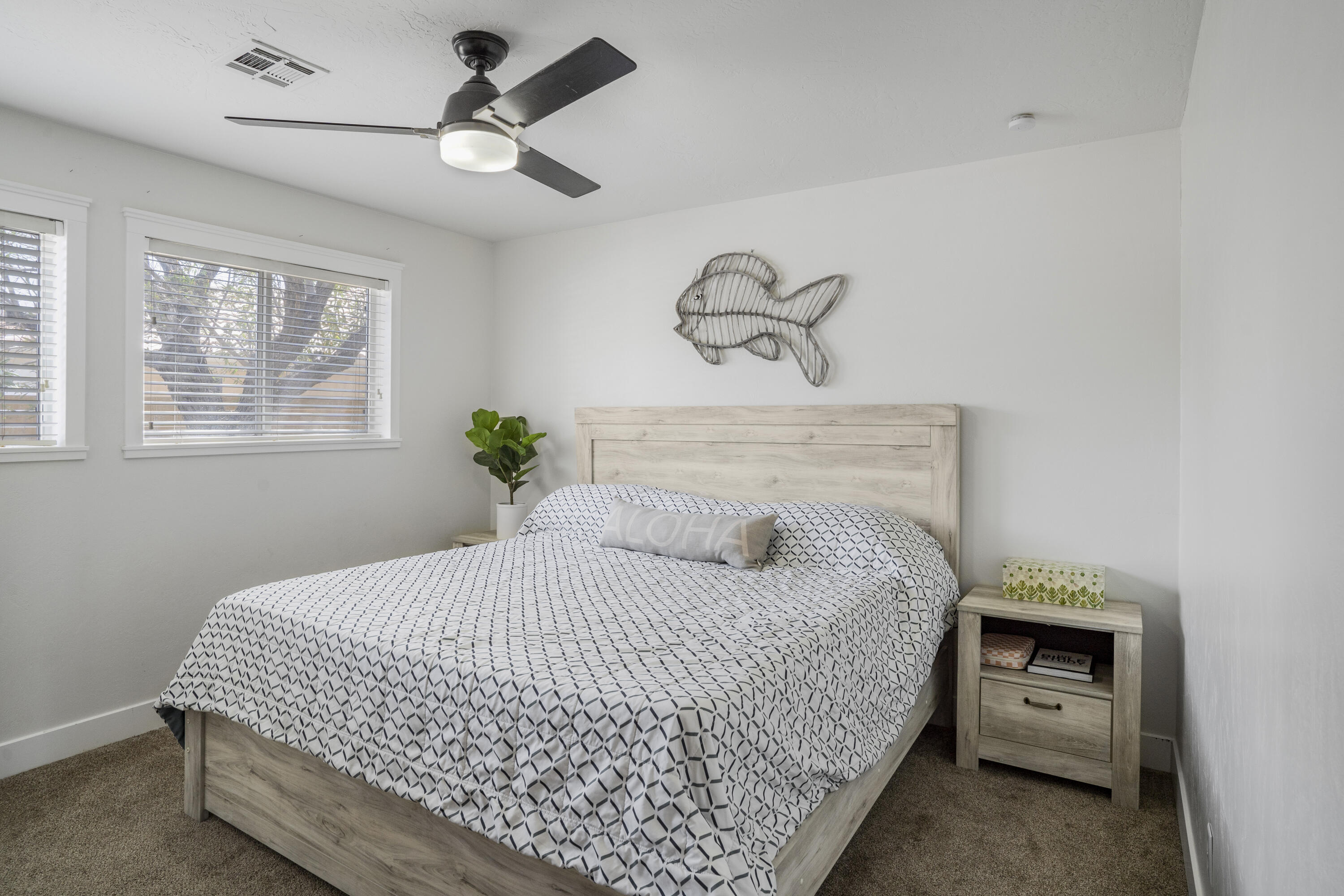 BLOOMINGTON HILLS - Residential