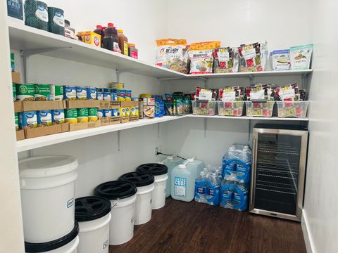 Tiny photo for 1879 Cassidy CIR, Saint George, UT 84790 (MLS # 25-267717)