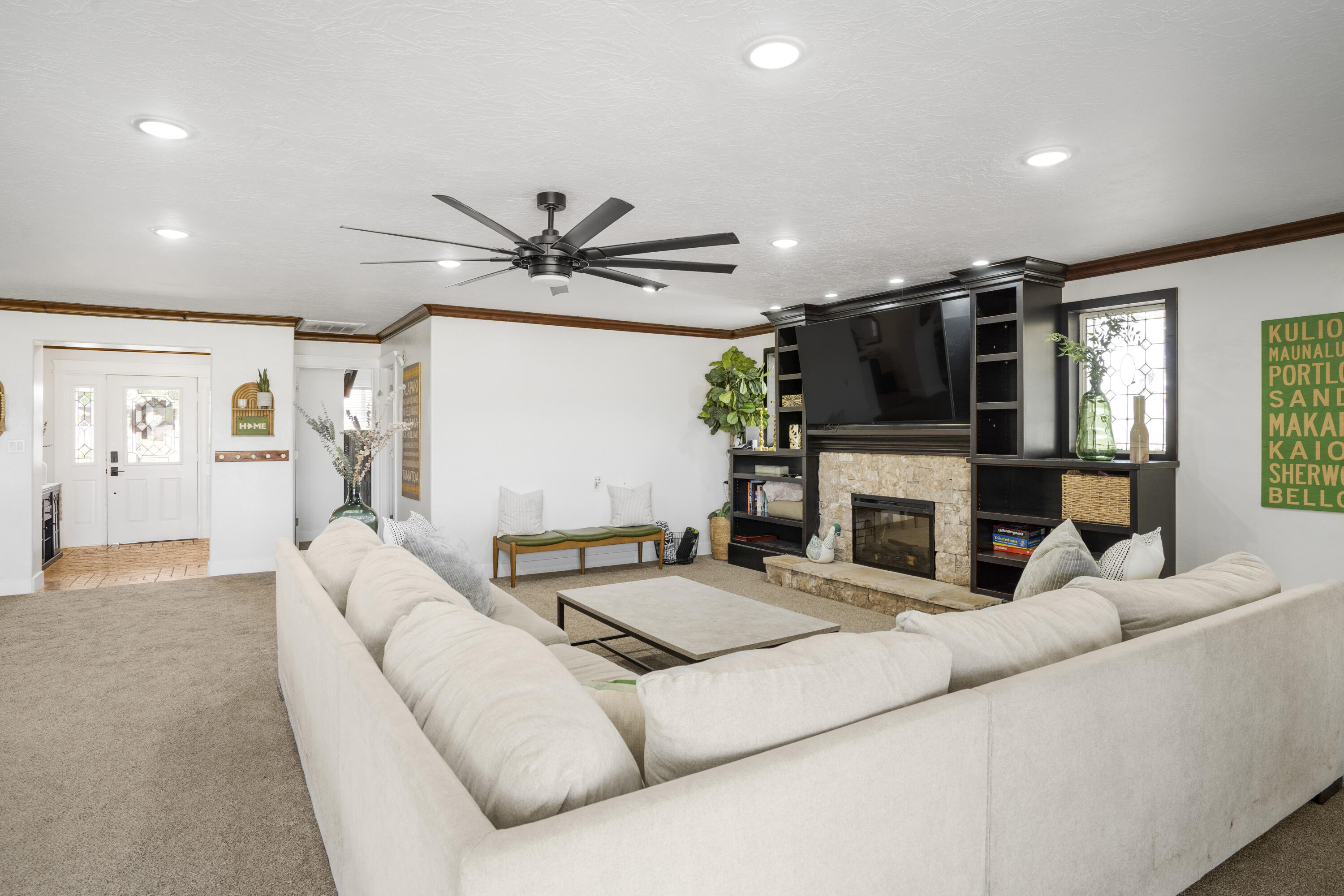 BLOOMINGTON HILLS - Residential