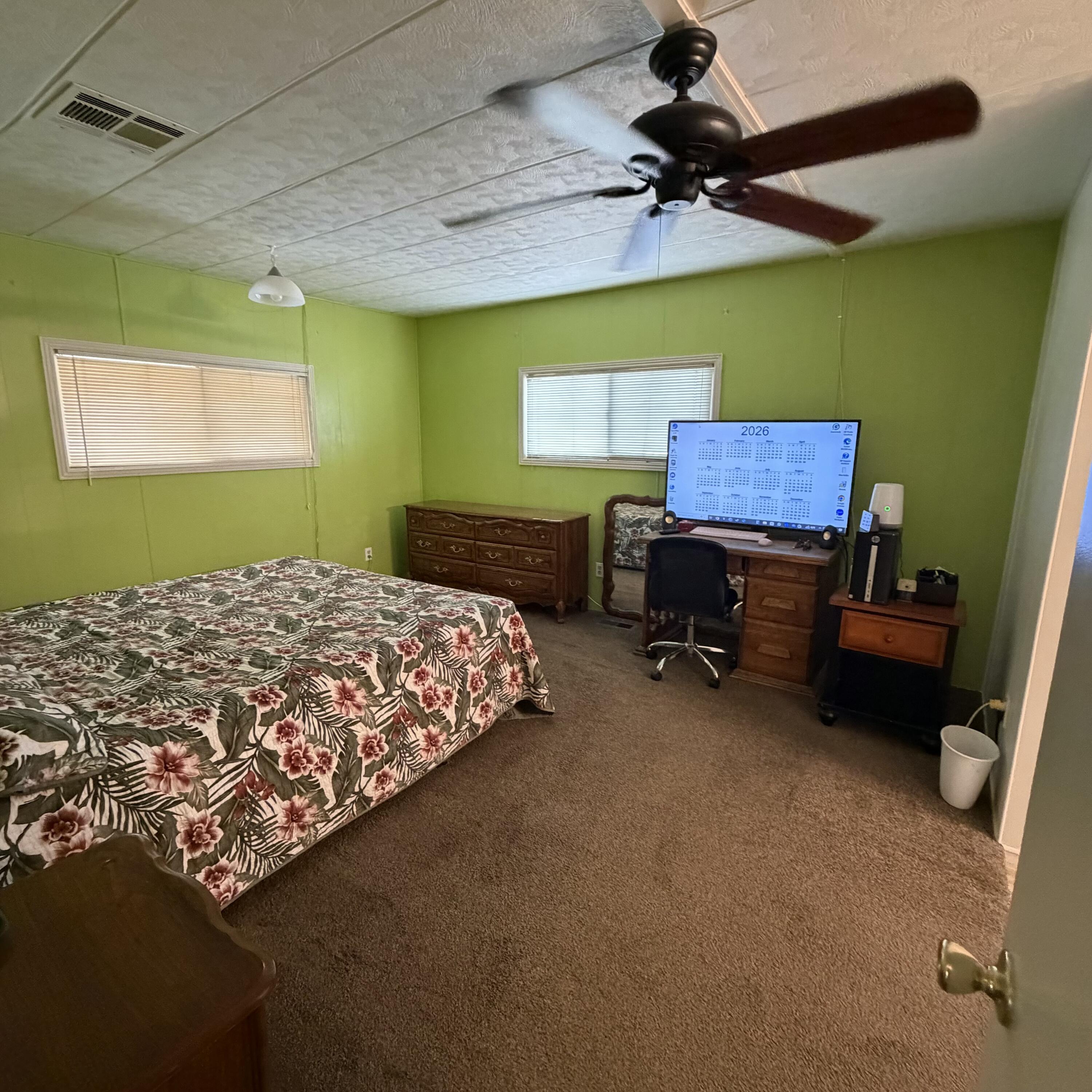 ORAL D & MINNIE E STOWELL - Residential