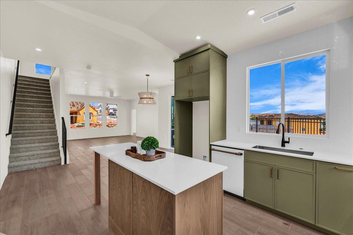 ESTATES AT BURKE SPRINGS - Residential