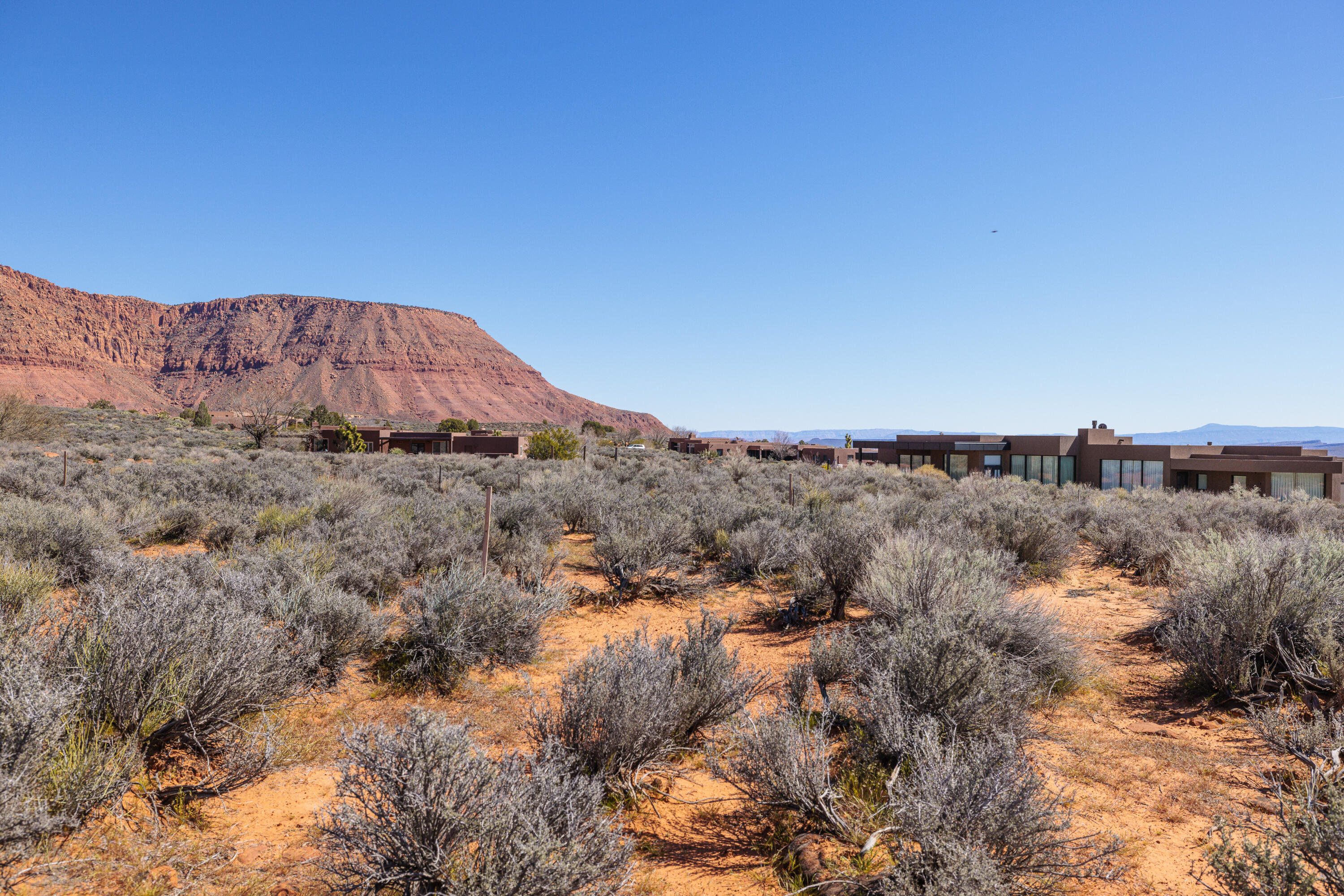 IVINS TOWNSITE - Land