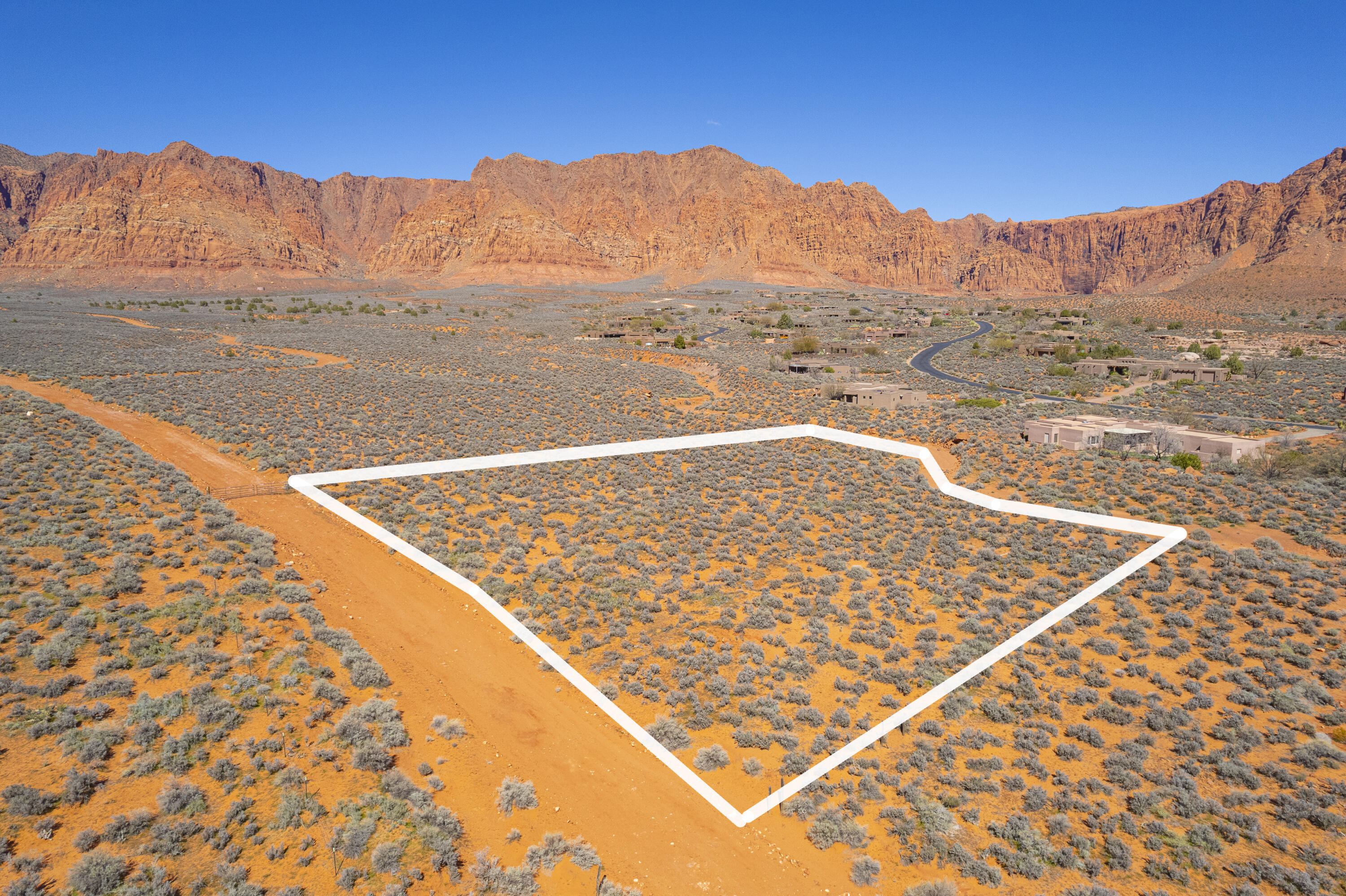 IVINS TOWNSITE - Land