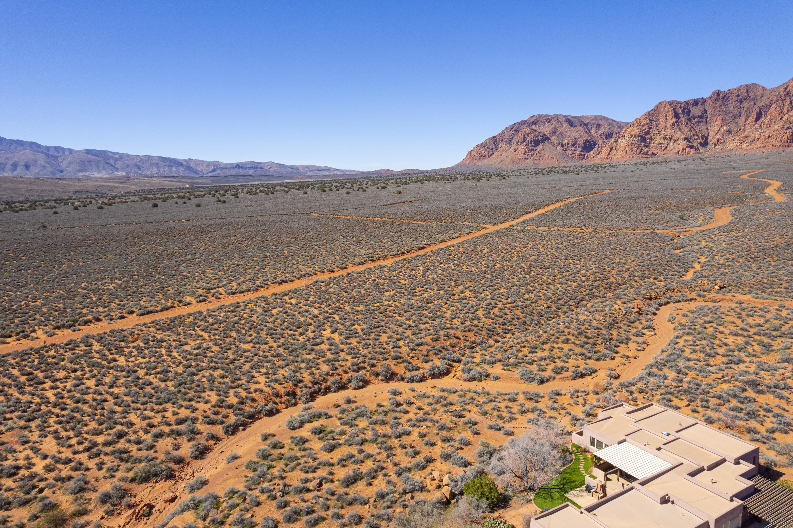 IVINS TOWNSITE - Land