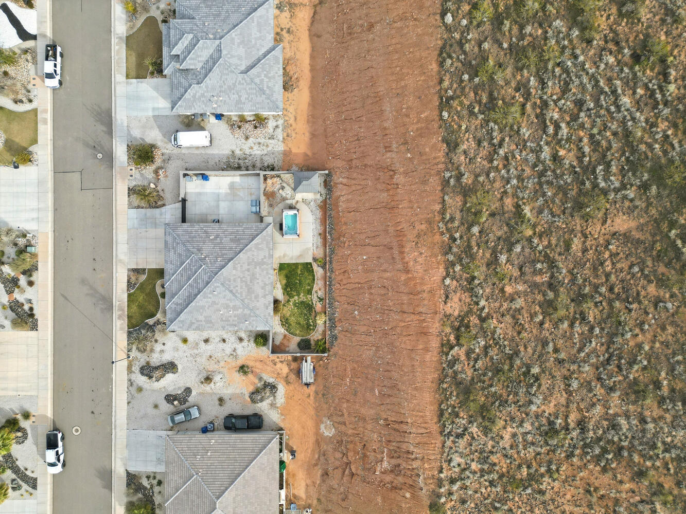 DESERT COVE - Residential