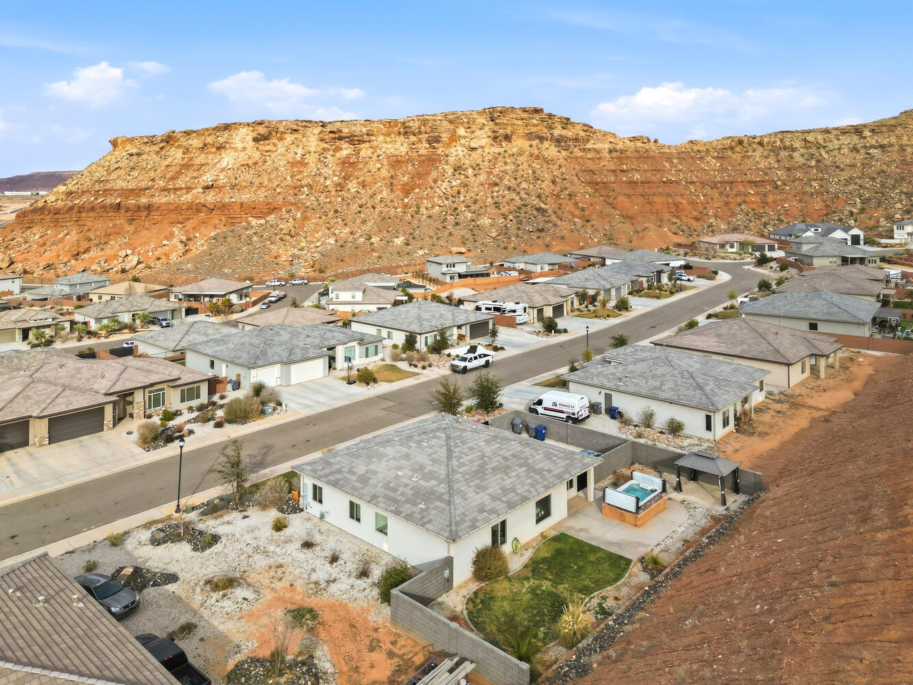DESERT COVE - Residential