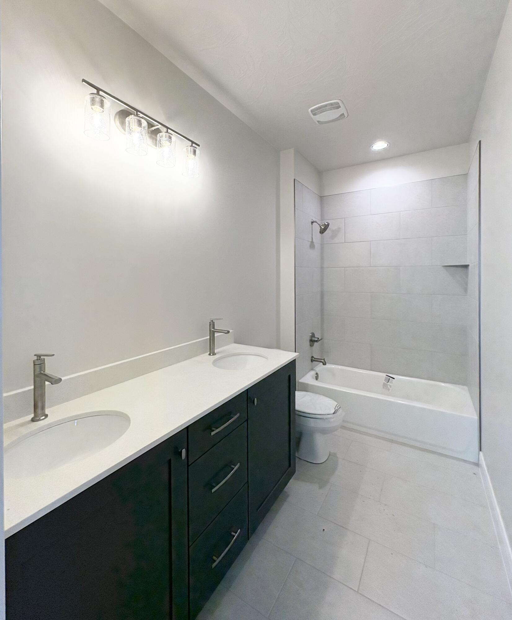 RIVERBEND AT SUNRISE VALLEY - Residential