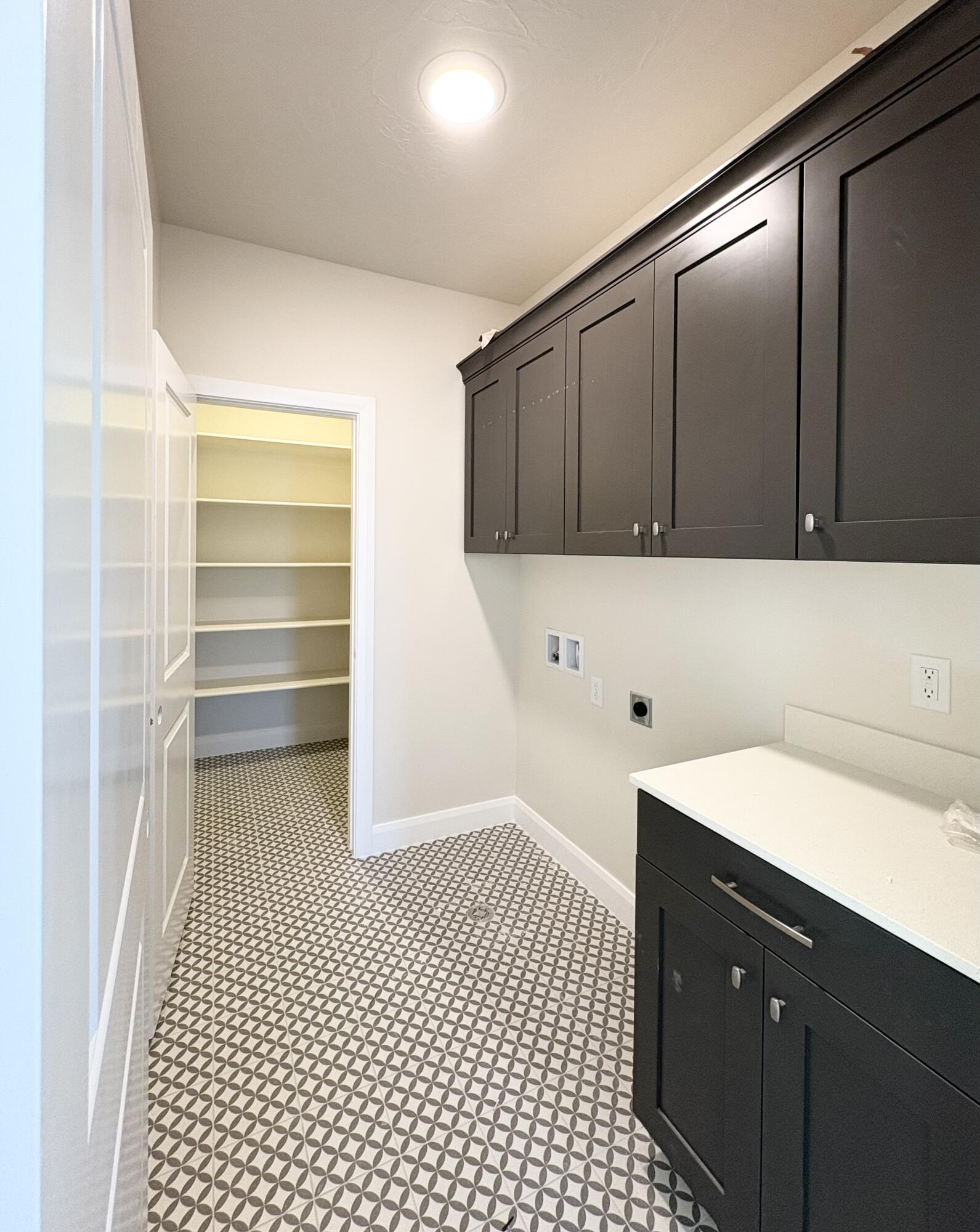 RIVERBEND AT SUNRISE VALLEY - Residential