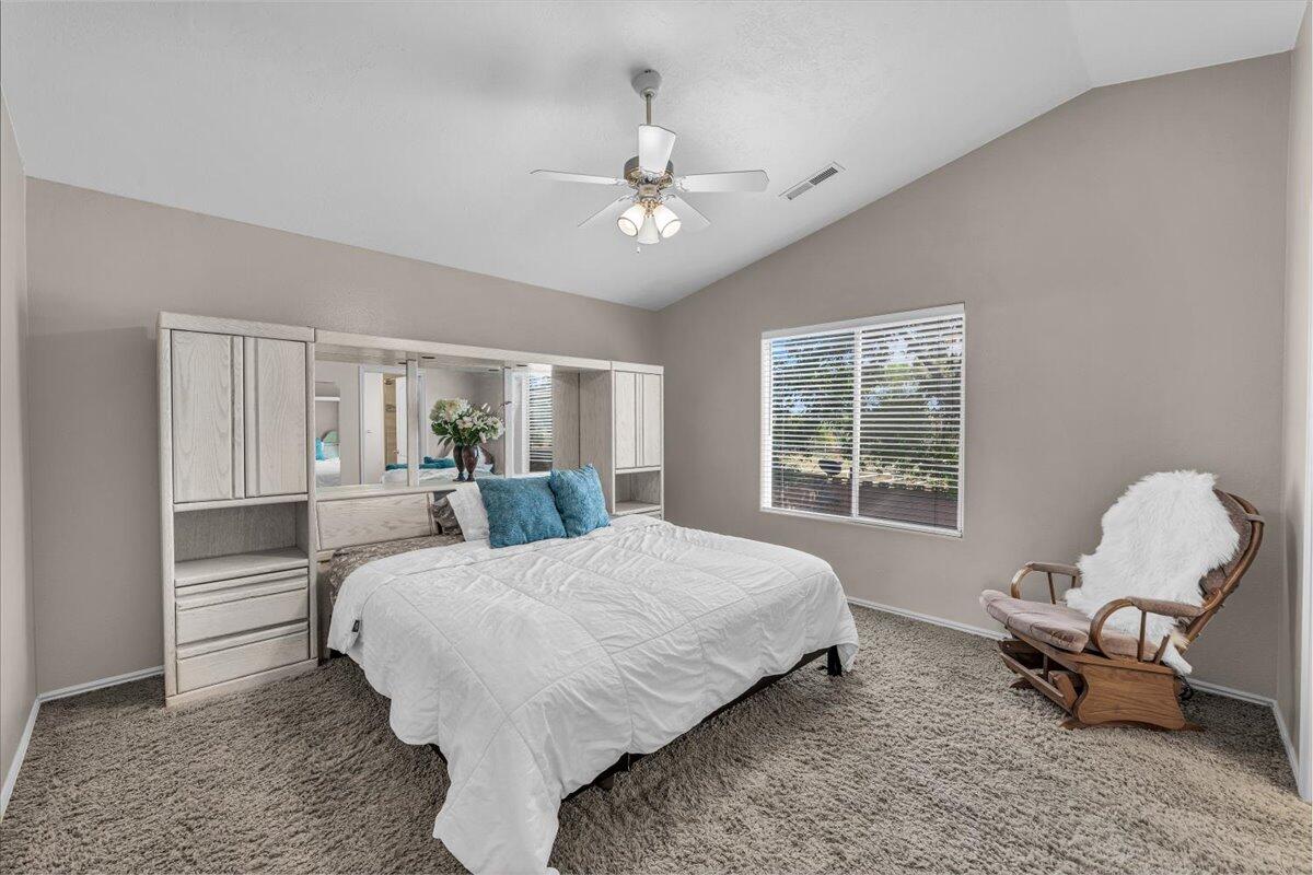 GREEN ACRES - Residential