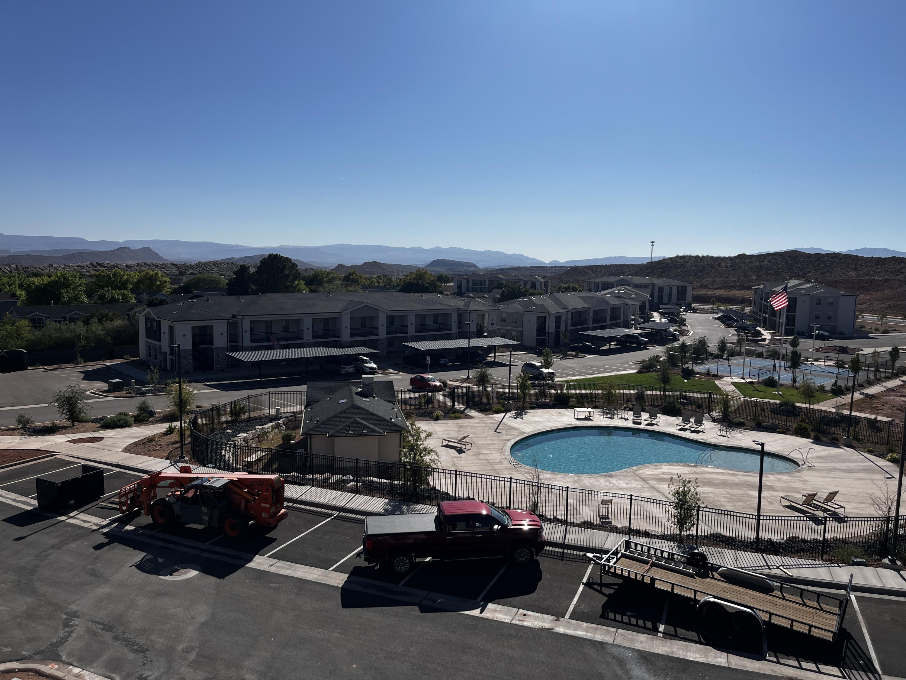 LONE ROCK CONDOS - Residential