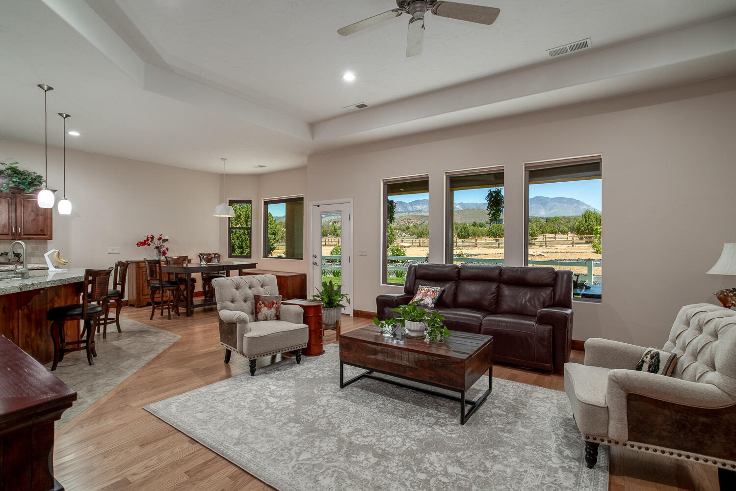 DAMMERON VALLEY HIGH GROUND - Residential