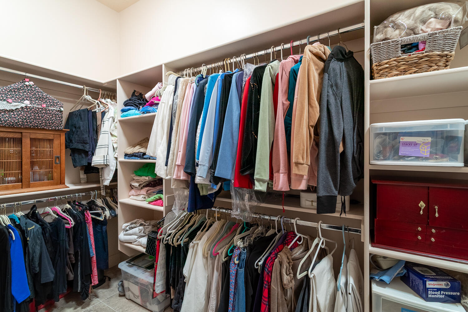 DAMMERON VALLEY HIGH GROUND - Residential