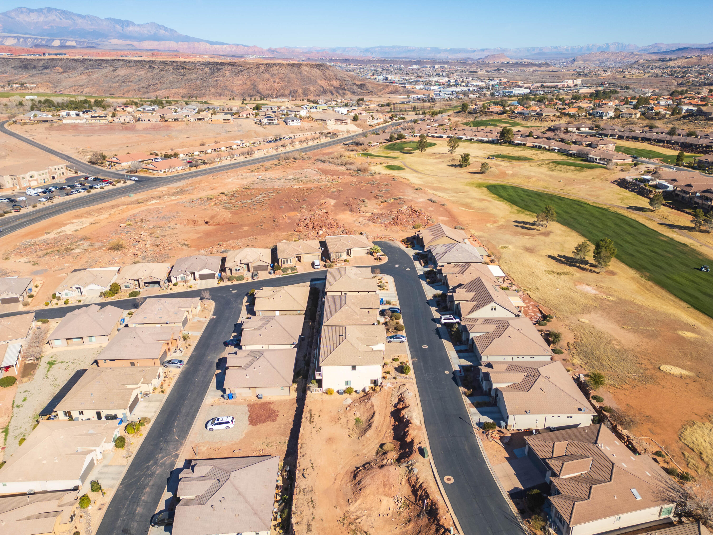 JOSHUAS AT SOUTHGATE - Land