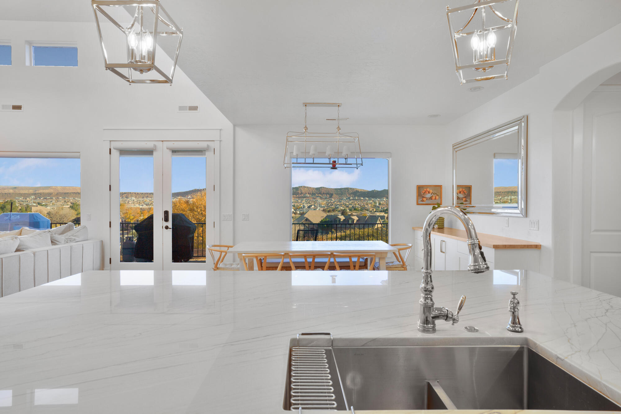 KNOLLS AT LITTLE VALLEY - Residential