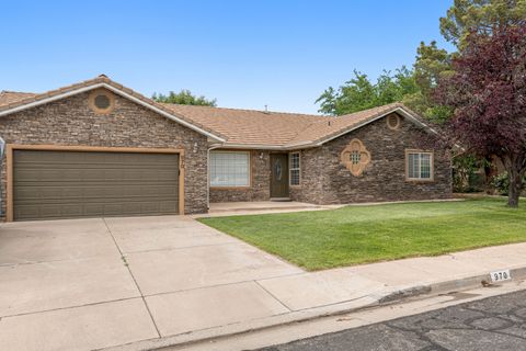 Tiny photo for 970 S 660 E, Saint George, UT 84790 (MLS # 26-271369)
