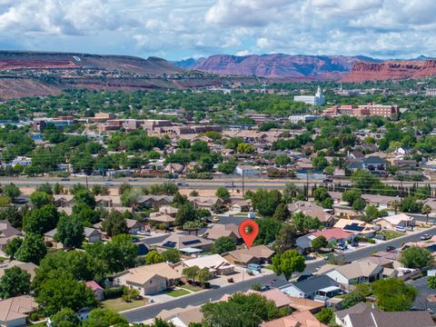Tiny photo for 970 S 660 E, Saint George, UT 84790 (MLS # 26-271369)