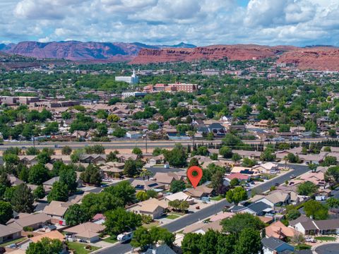 Tiny photo for 970 S 660 E, Saint George, UT 84790 (MLS # 26-271369)