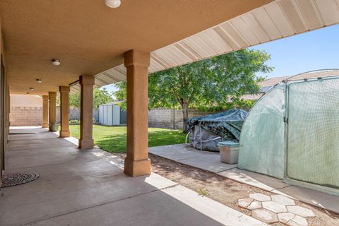 Tiny photo for 970 S 660 E, Saint George, UT 84790 (MLS # 26-271369)