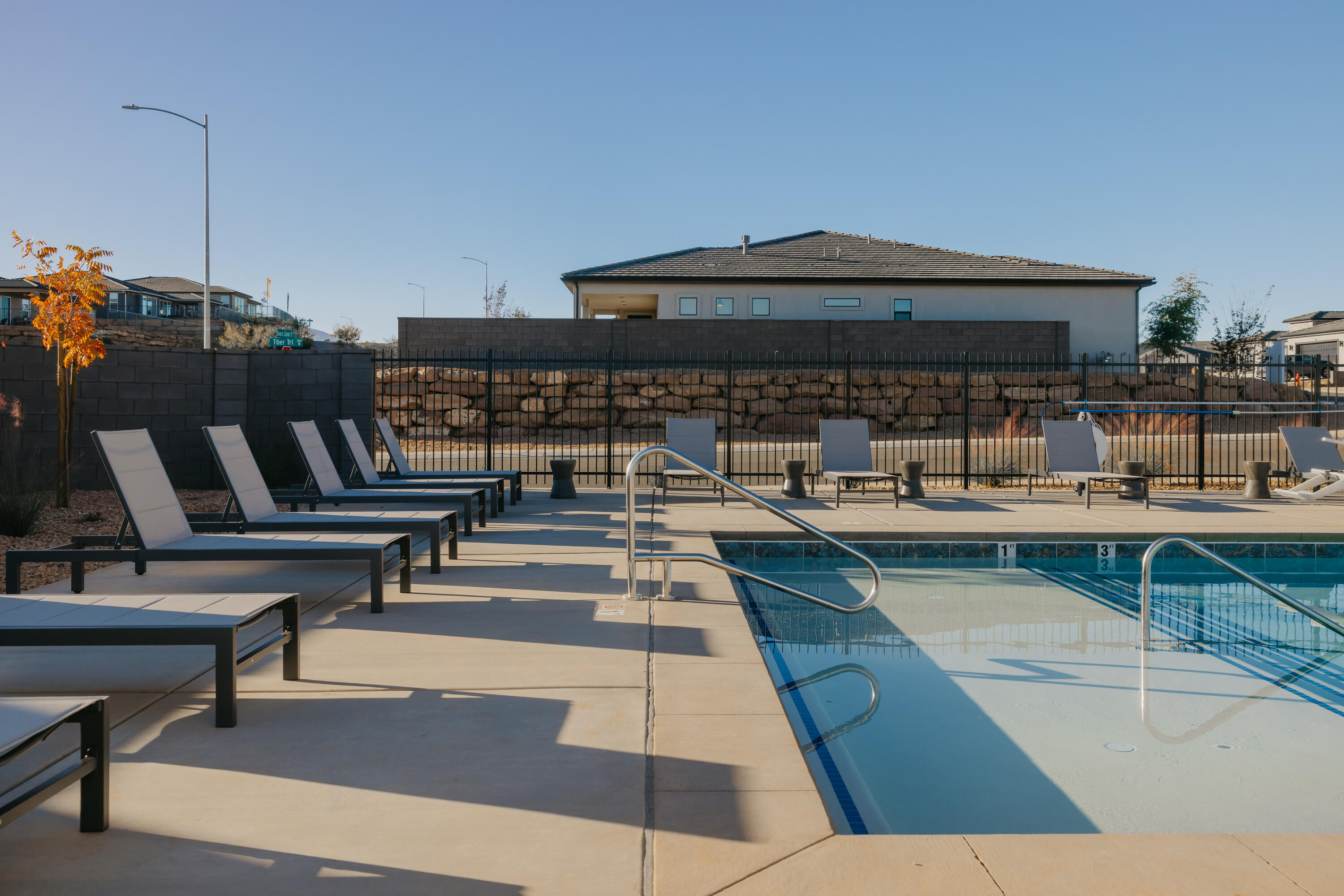 ROSALIA RIDGE AT DIVARIO - Residential