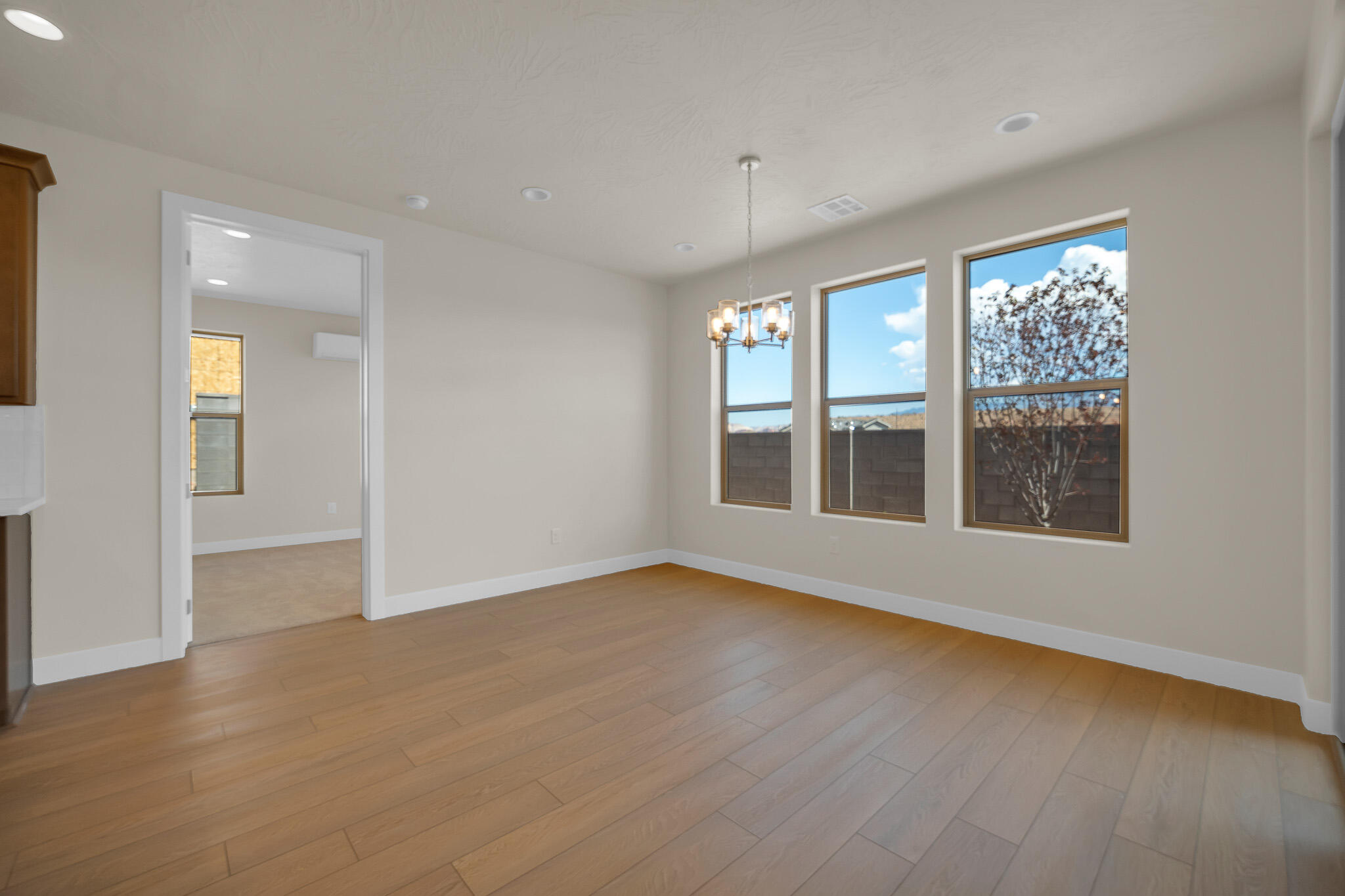 ROSALIA RIDGE AT DIVARIO - Residential