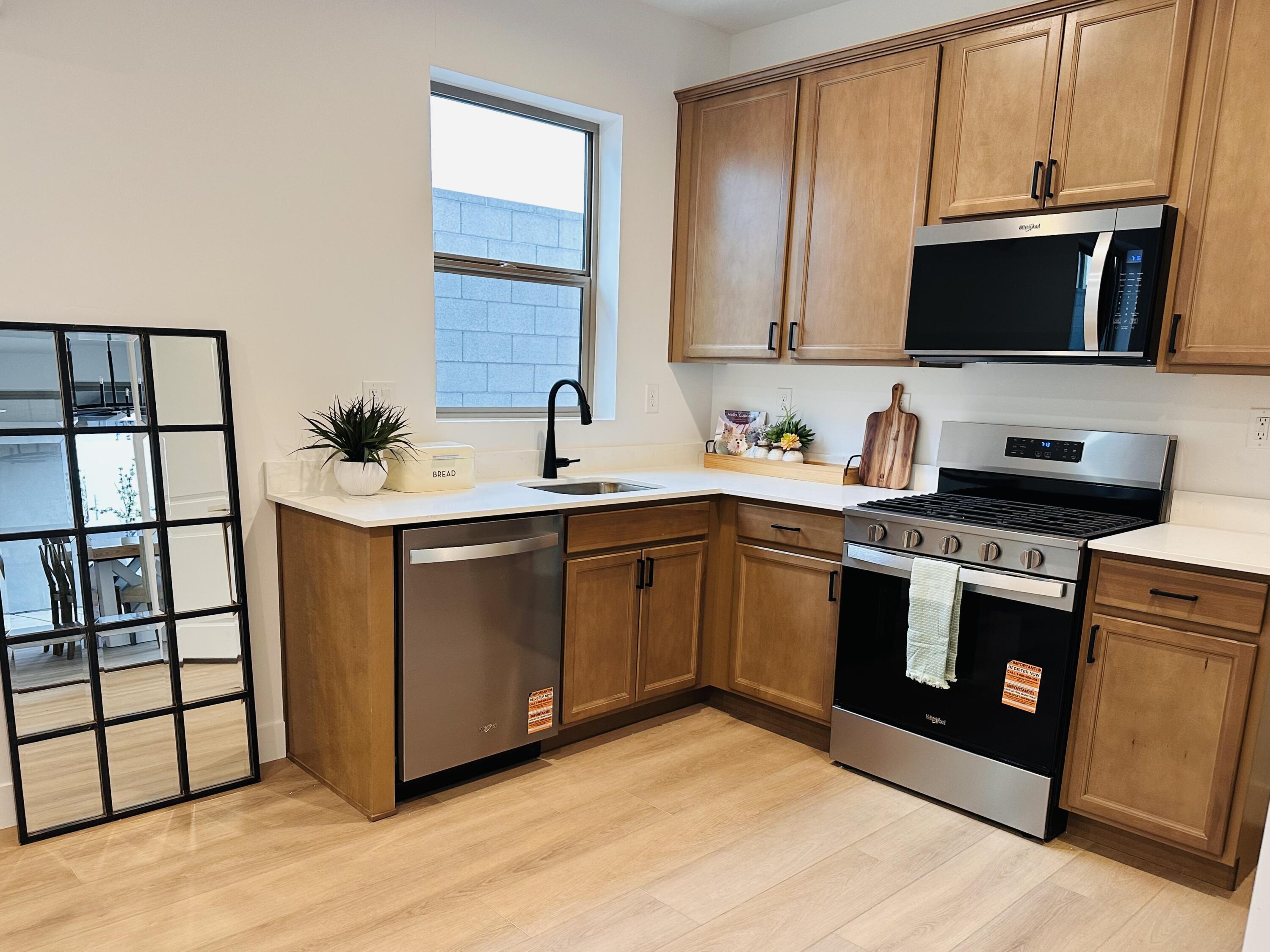 ROSALIA RIDGE AT DIVARIO - Residential