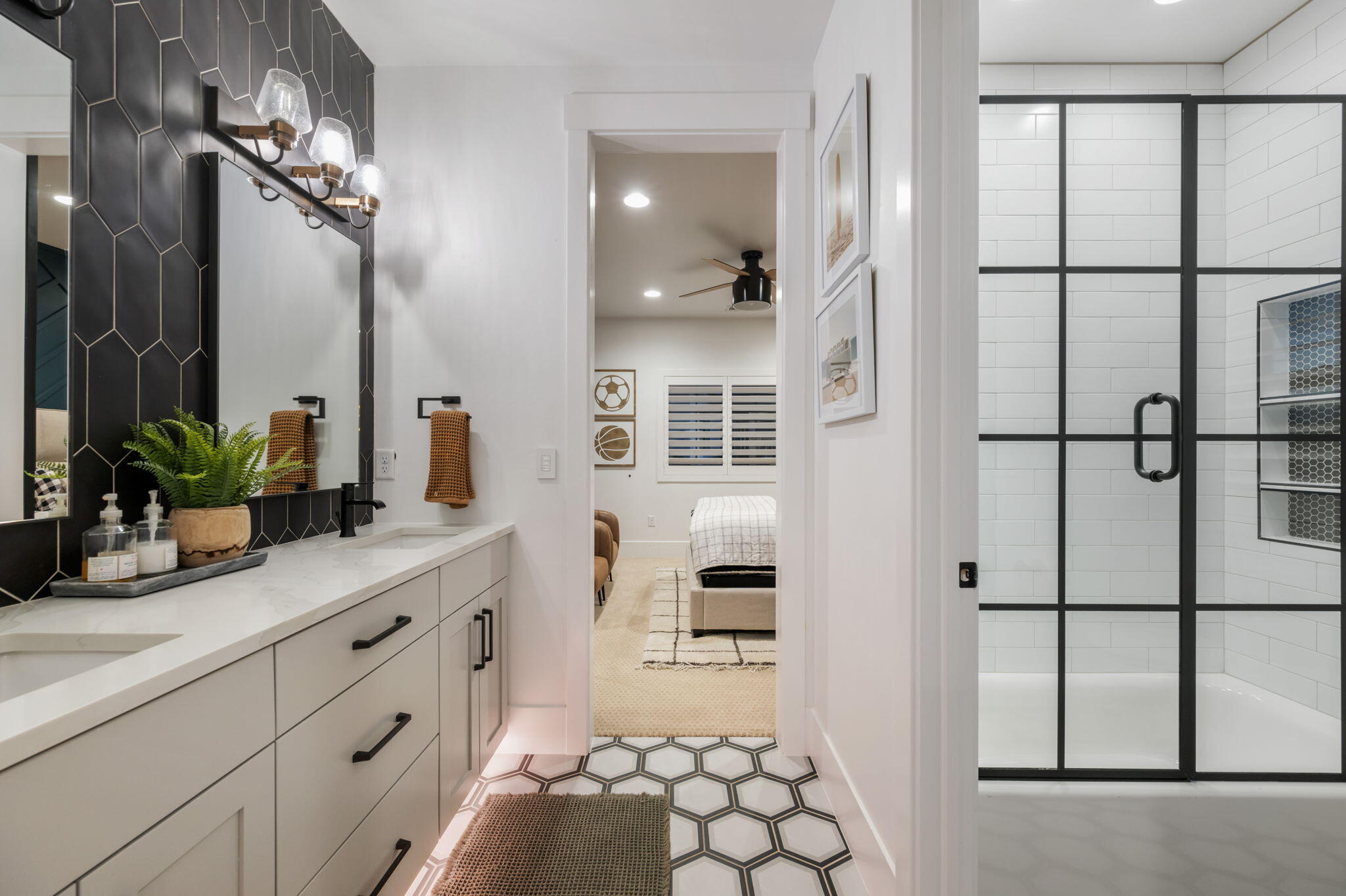 MAPLE ESTATES - Residential