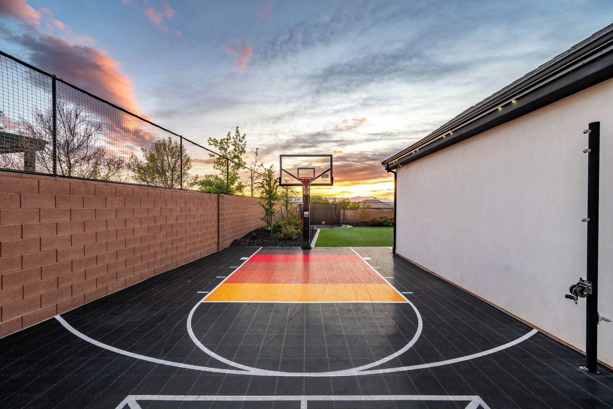 MAPLE ESTATES - Residential