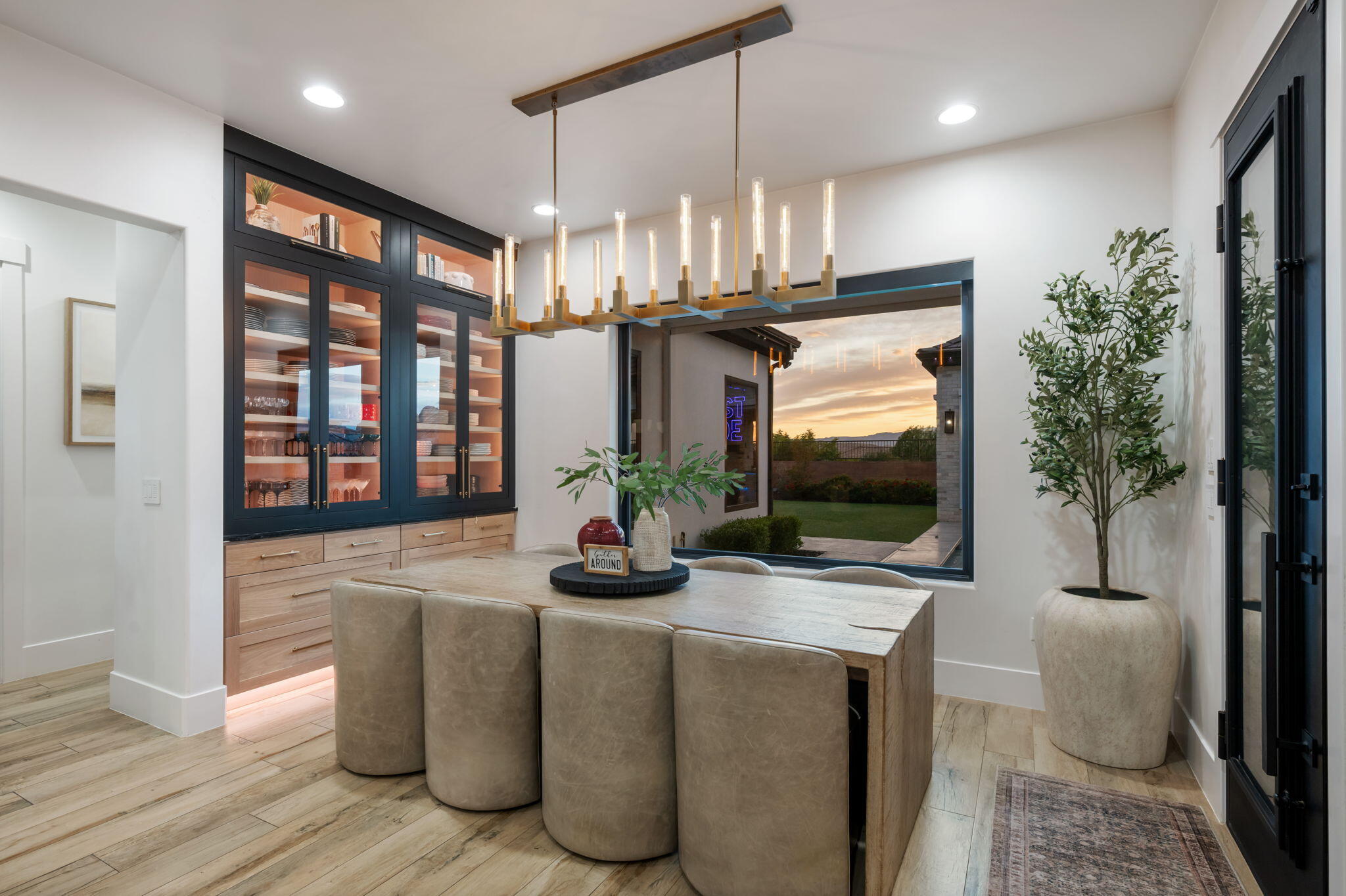 MAPLE ESTATES - Residential