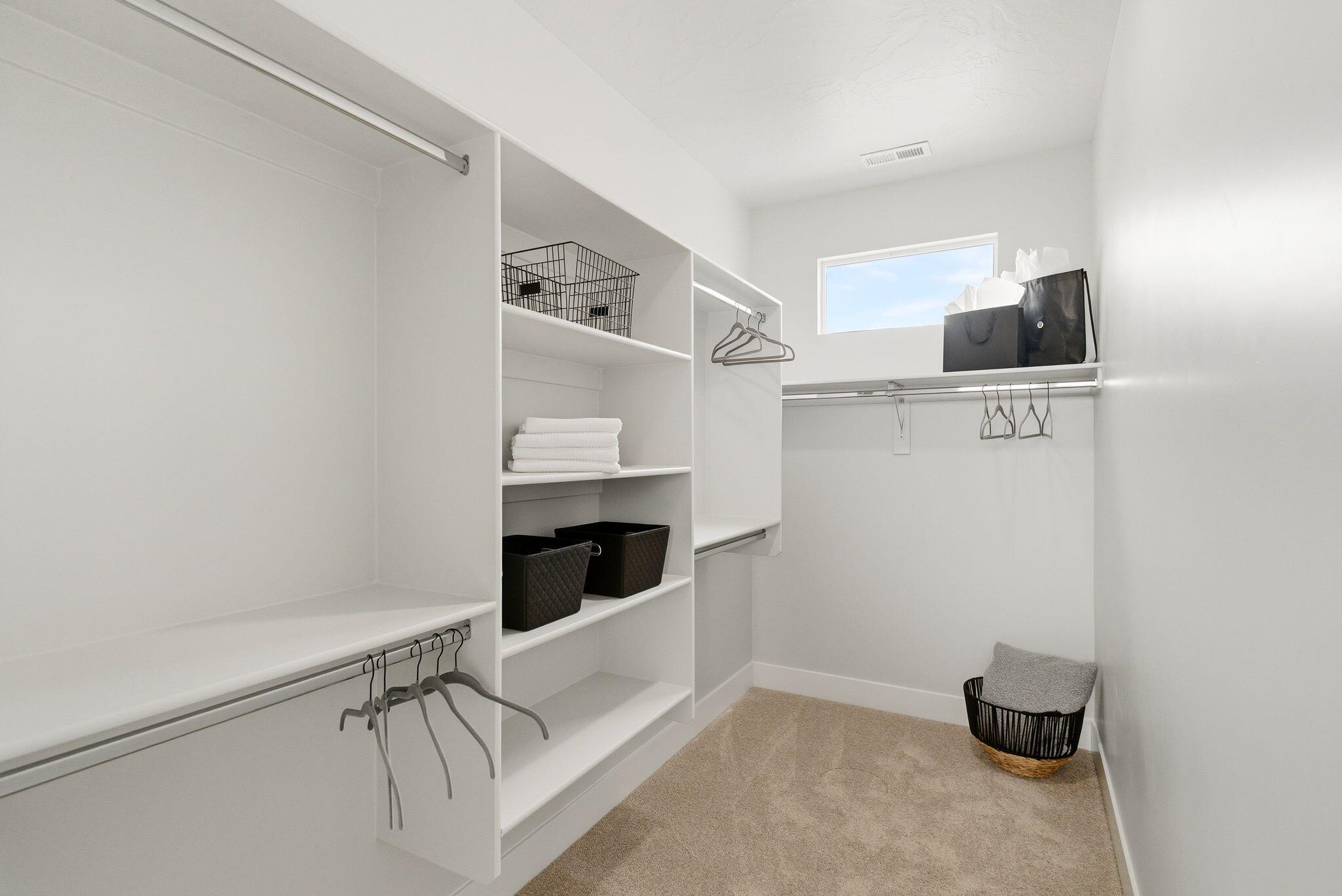 DESERT RIDGE ESTATES - Residential