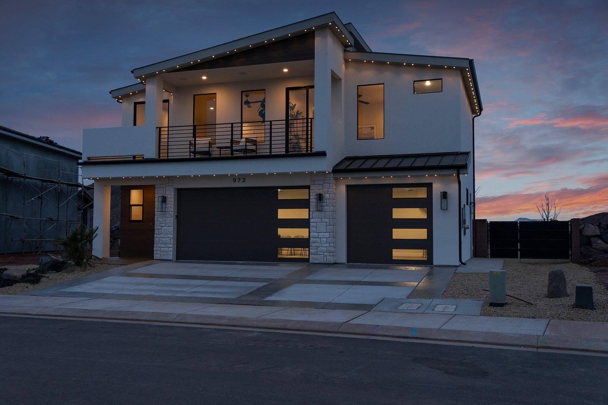 DESERT RIDGE ESTATES - Residential