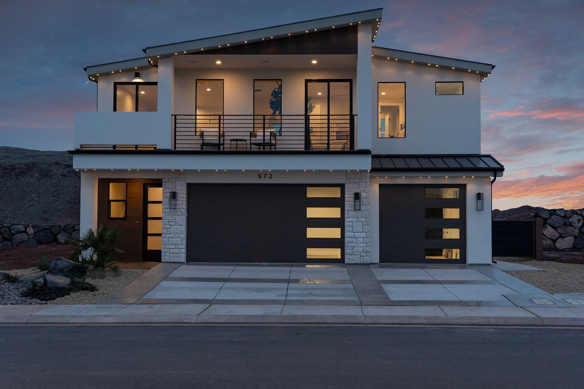 DESERT RIDGE ESTATES - Residential