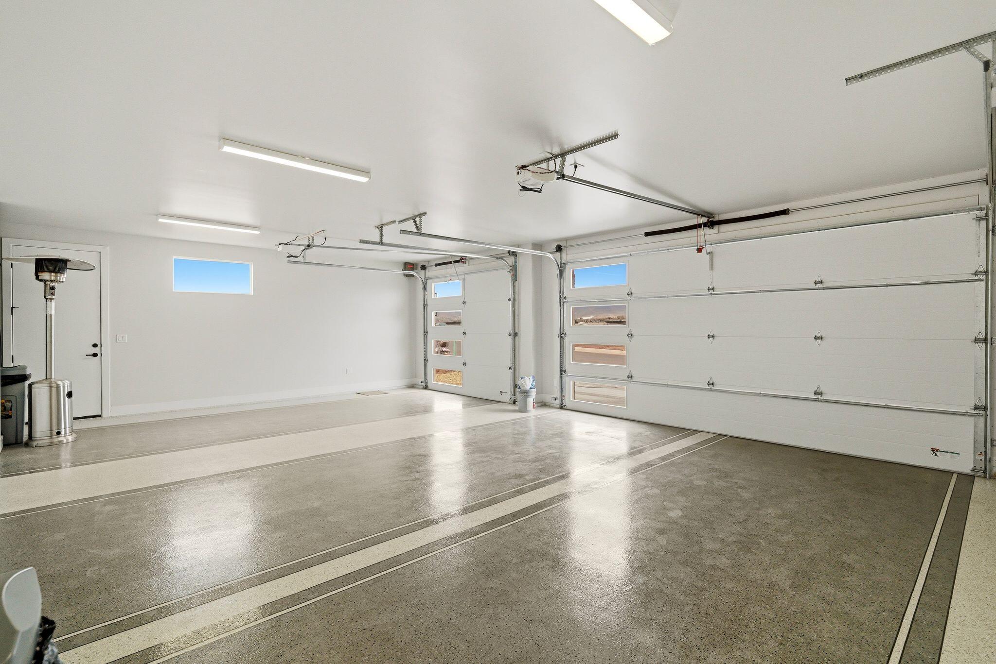 DESERT RIDGE ESTATES - Residential