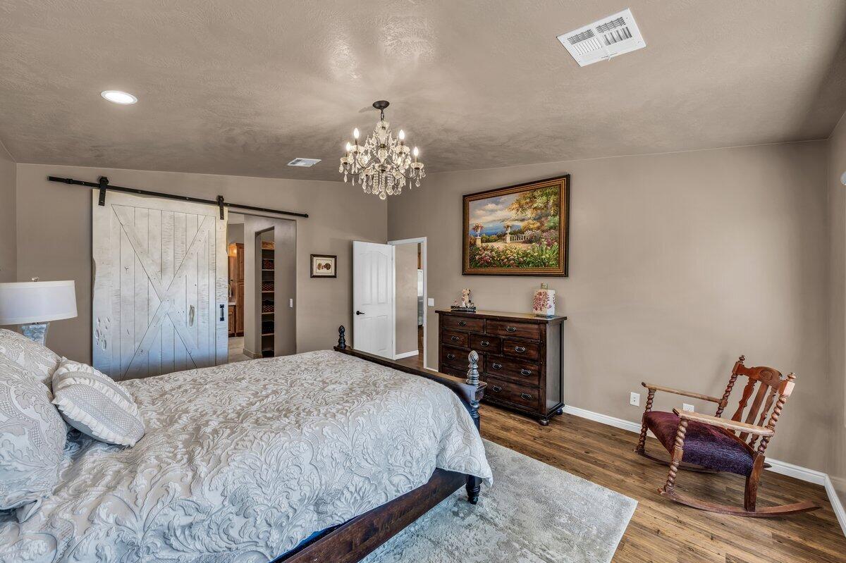 QUAIL COVE - Residential