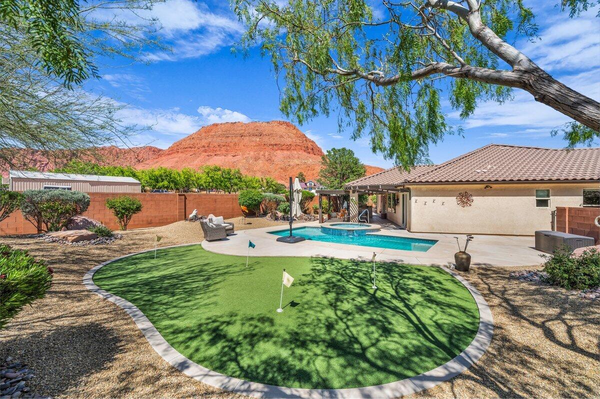 QUAIL COVE - Residential